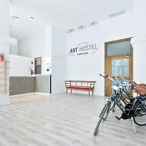 Albergue Ant, Barcelona